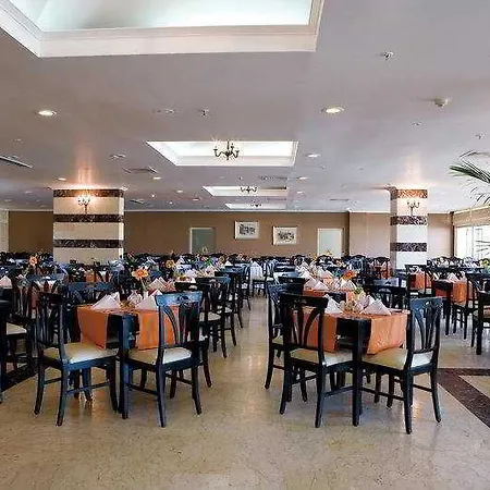 Hotel Alkoclar 4*